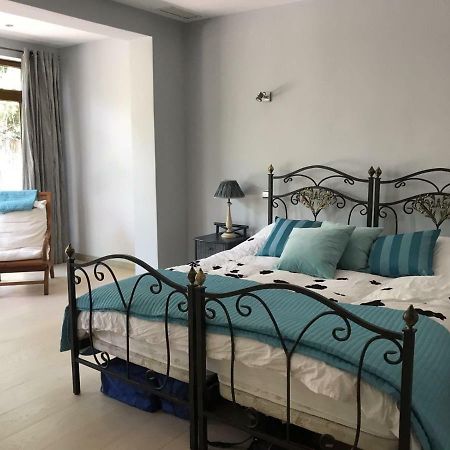 Villa With Heated Pool And Jacuzzi Close To Puerto Banus And Beach Estepona Esterno foto