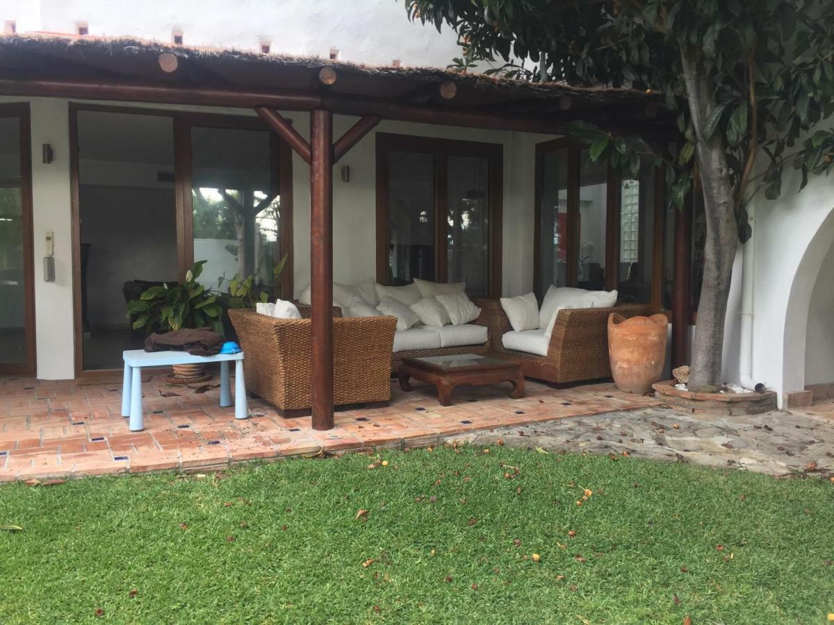 Villa With Heated Pool And Jacuzzi Close To Puerto Banus And Beach Estepona Esterno foto