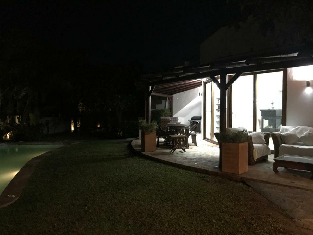 Villa With Heated Pool And Jacuzzi Close To Puerto Banus And Beach Estepona Esterno foto